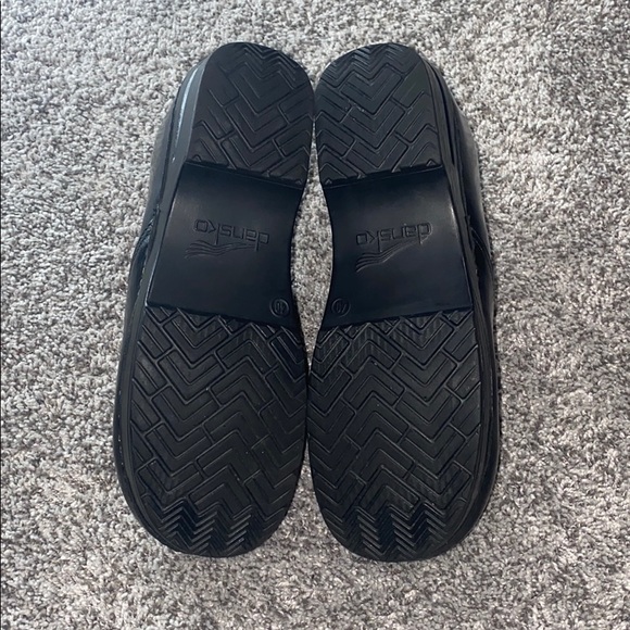 Dansko Clogs - Picture 5 of 6